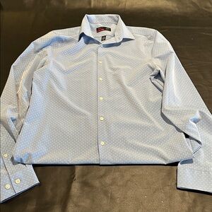 J Ferrar long sleeve dress shirt
Size small, slim fit